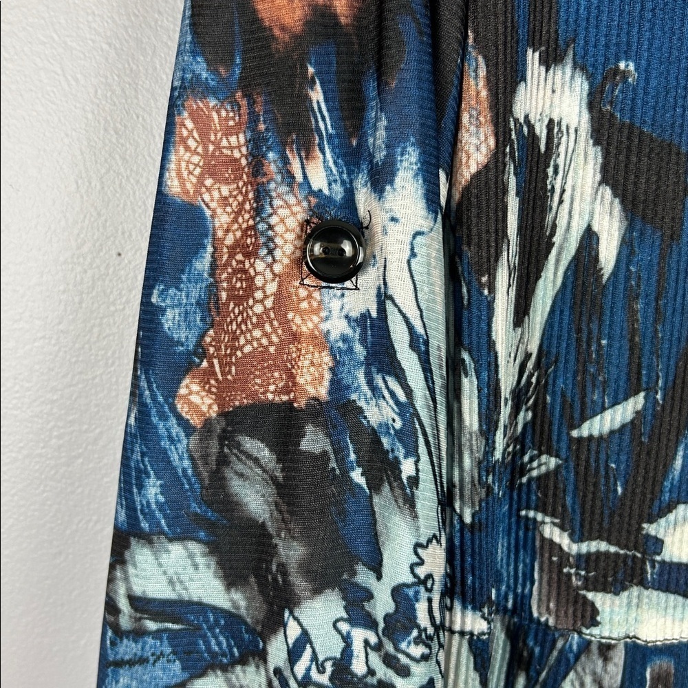 Lindi Artsy Floral 3/4 Roll Tab Sleeves Pleated Flowy Tunic Blouse Large Blue - Picture 7 of 14